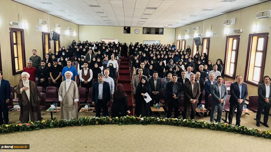 رییس دانشگاه ملی مهارت در آیین اختتامیه ششمین جشنواره رویش دانشگاه ملی مهارت :                                                   دانشگاه ملی و مهارت پیشرو در تربیت نیروی متخصص و مهارتی 16